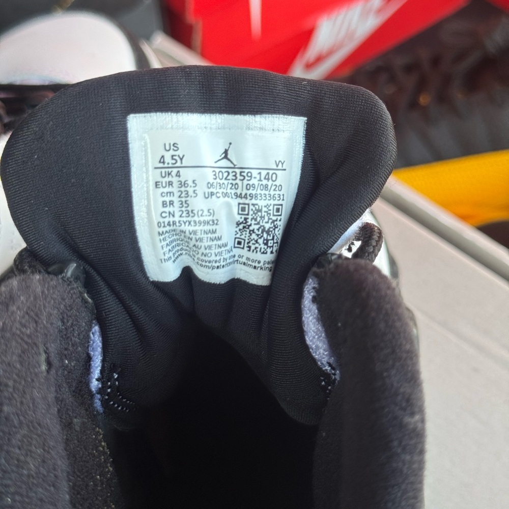 Jordan 9 Retro University Blue 2020